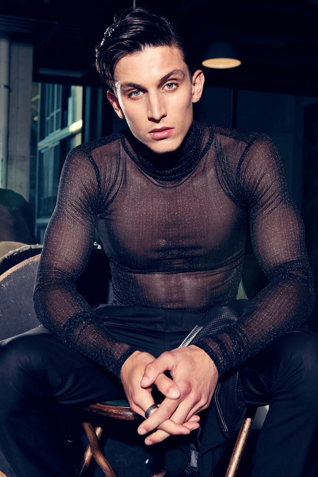 AARON & COLIN CALAGHAN BY KARIM KONRAD - GRAVERAVENS