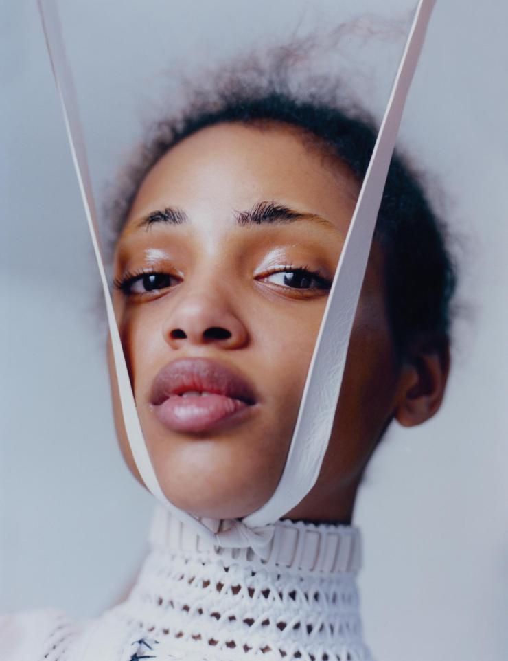 Aya Jones by photographer Harley Weir - GRAVERAVENS